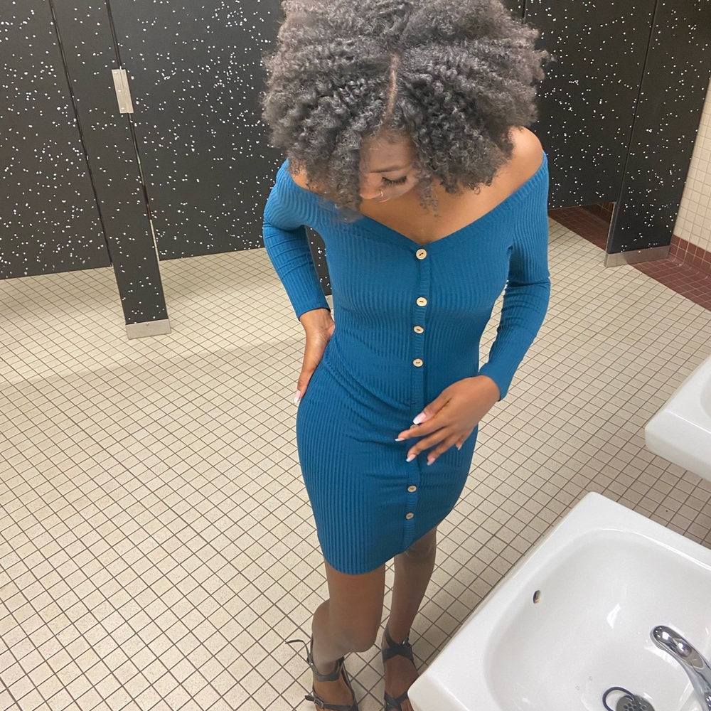 Blue dress